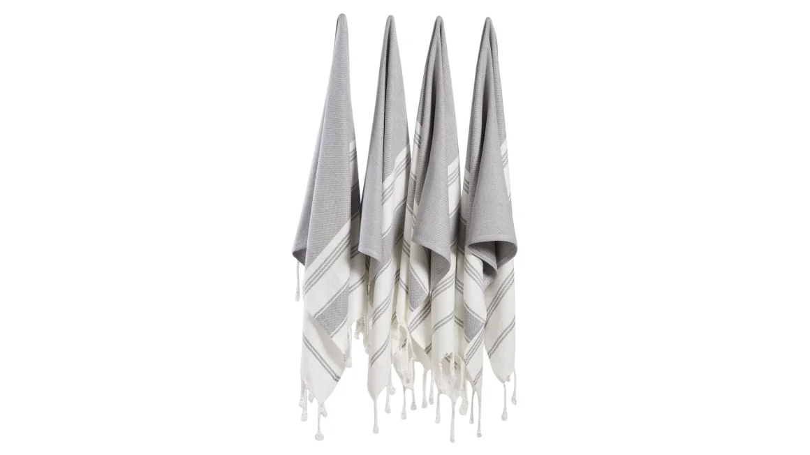 210423152553 turkish towel bosphorus چرا هنگام سفر دوباره باید حوله ترکی به همراه داشته باشید؟